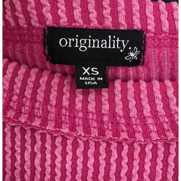 Originality Pink Ribbed Cropped Long Sleeve Top Womens XS y2k Coquette Feminine - Picture 3 of 7